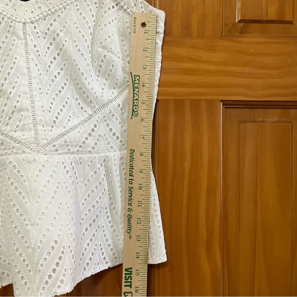 White House Black Market White Eyelet Peplum Cami Size 8 NWT - Picture 12 of 13